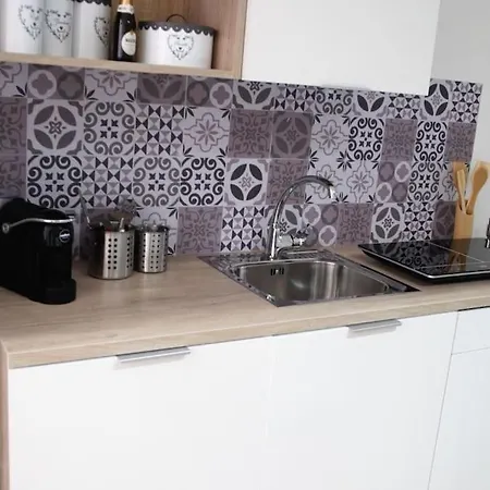 Апартаменти Enry's House